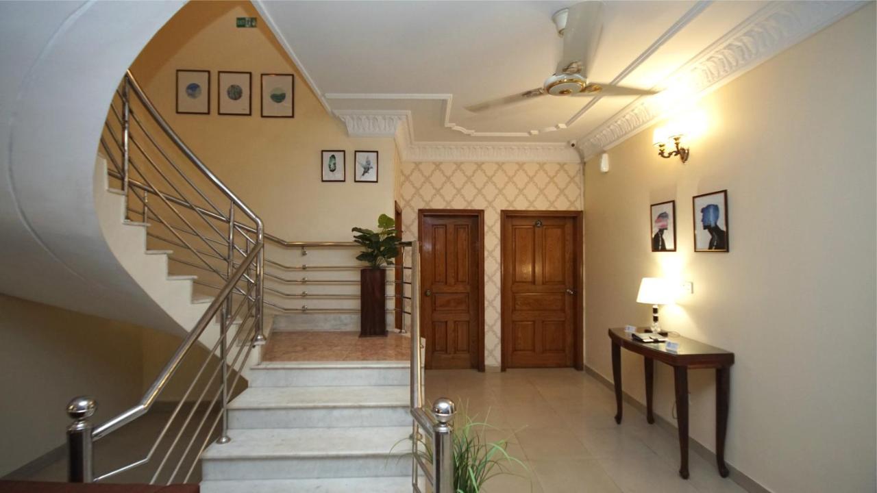 World Inn Hotel Karaçi Dış mekan fotoğraf