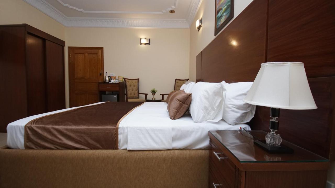 World Inn Hotel Karaçi Dış mekan fotoğraf