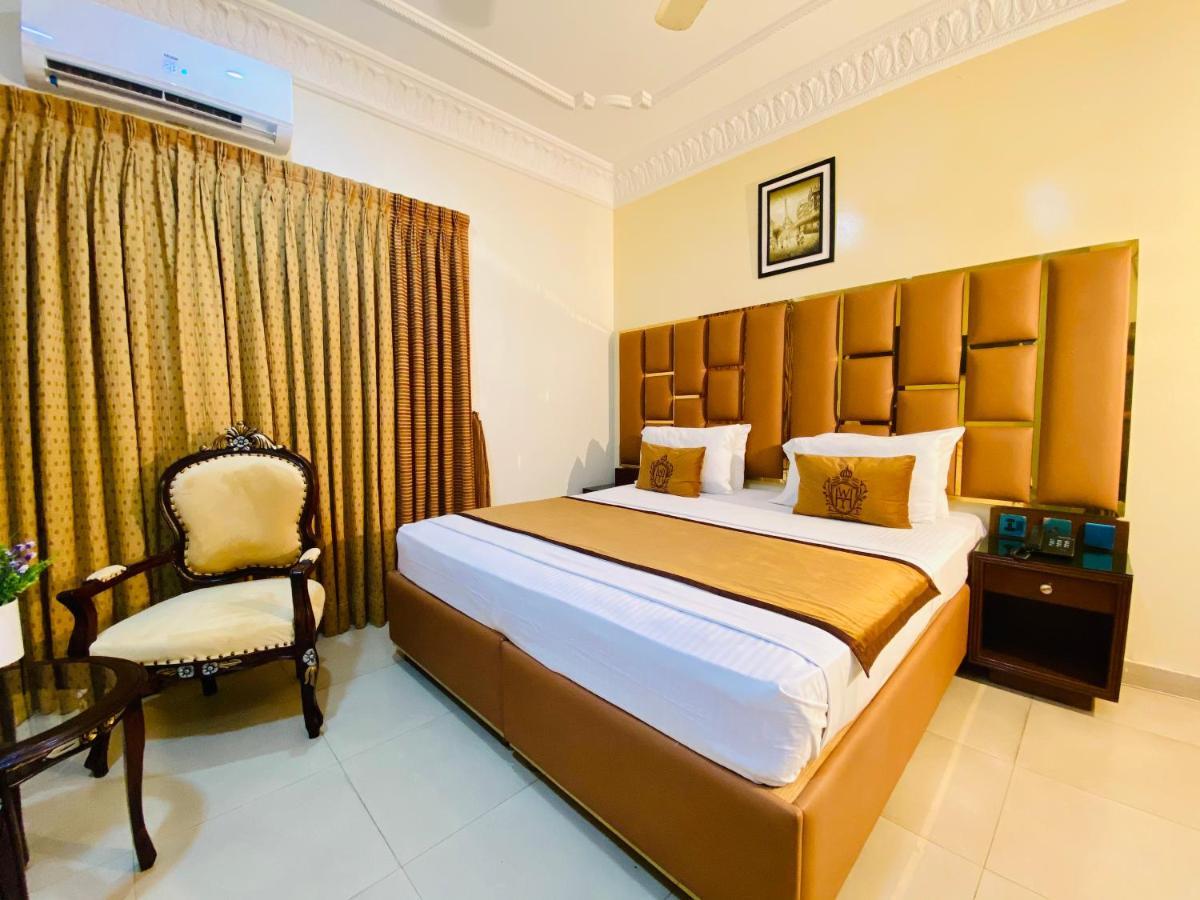 World Inn Hotel Karaçi Dış mekan fotoğraf