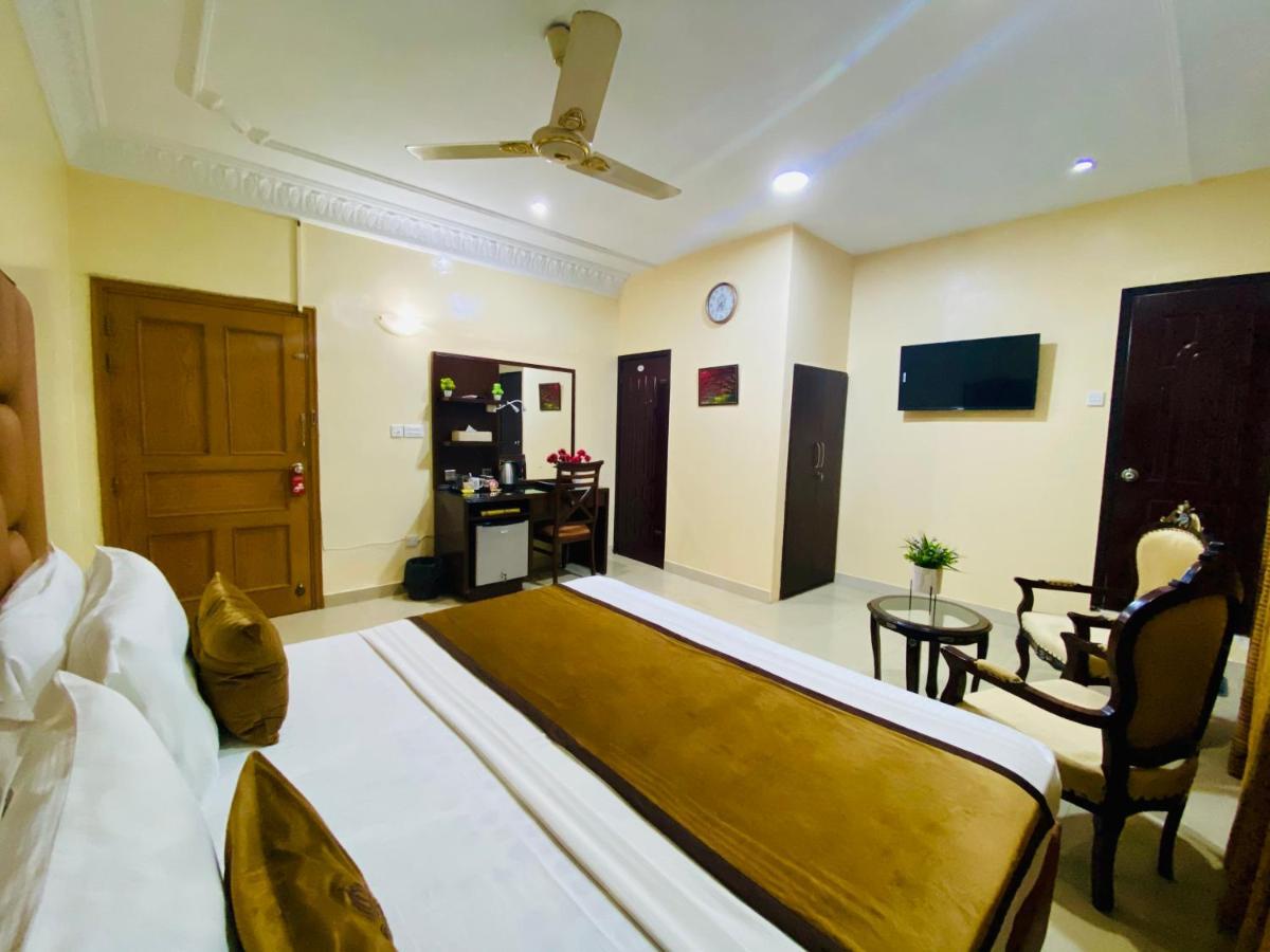 World Inn Hotel Karaçi Dış mekan fotoğraf