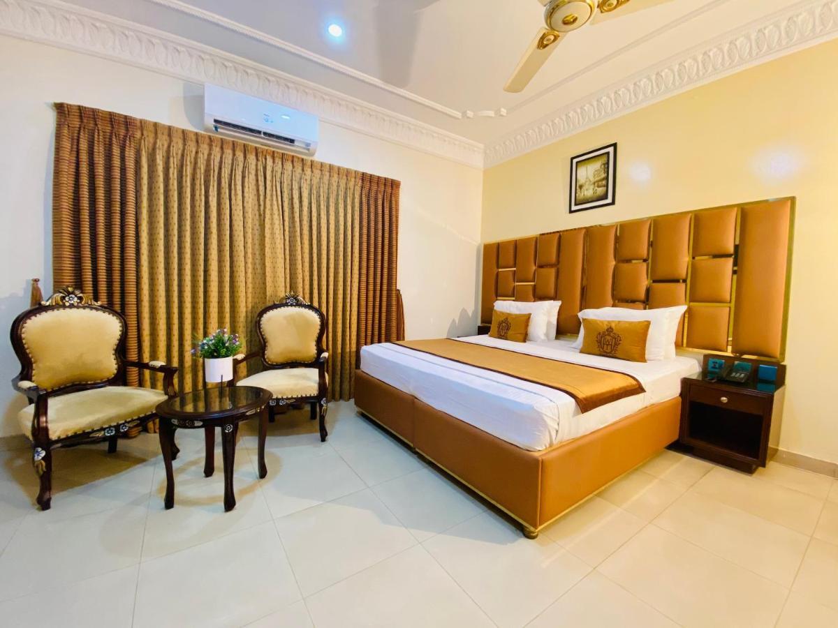 World Inn Hotel Karaçi Dış mekan fotoğraf